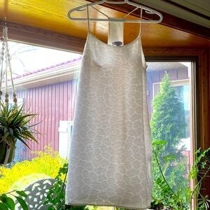1. State white short  dress​​​​​​​​​​​​​​​​